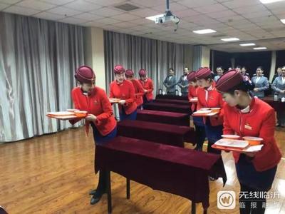高铁即将开进沂蒙山！200名靓丽高铁乘务员以专业礼仪服务致敬革命老区